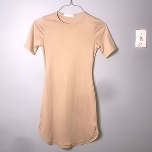 TSHIRT DRESS NUDE COLOR